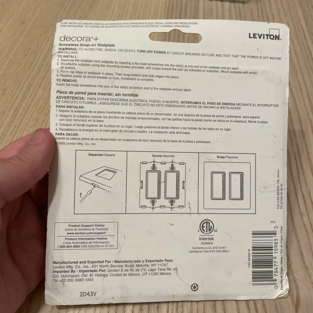 Leviton 80309-T White 2-Gang Rocker Screwless Wall Plate 4.56 H x 4.6 W in.